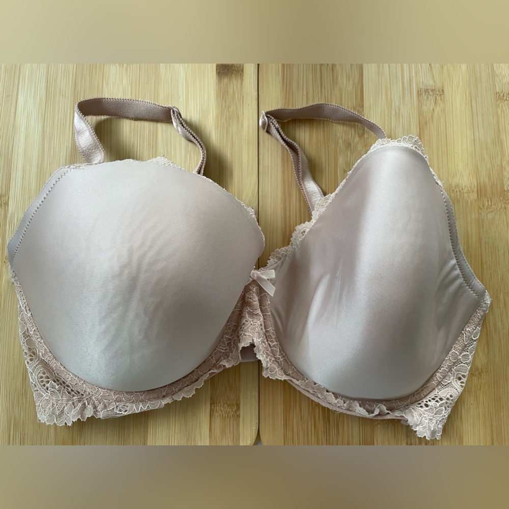 Victoria’s Secret Bra *Like New*